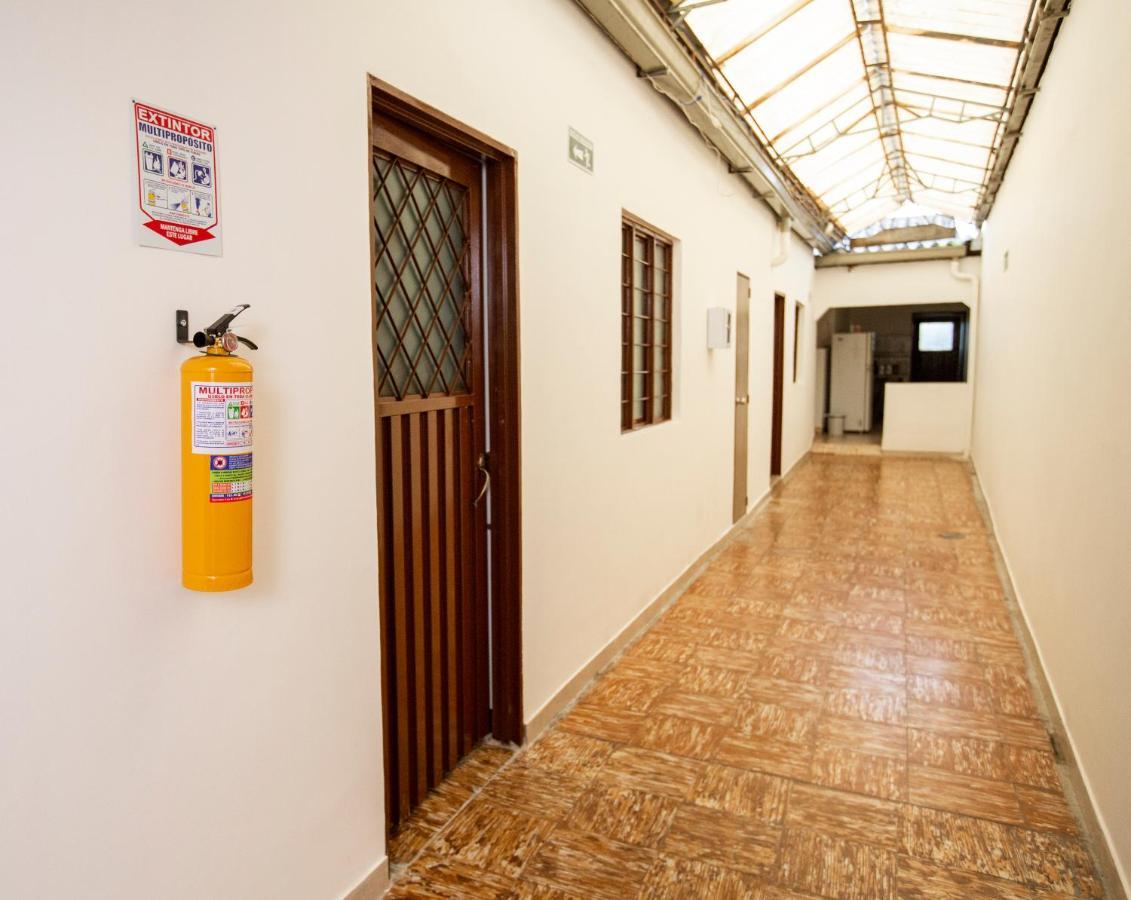 Komodo Alojamiento- Hostal Autoservicio, Ubicado Cerca Al Centro Historico - Bano Privado, Wifi , Cama 2X2 Y Agua Caliente Y Cocina Compartida Popayán Exterior foto